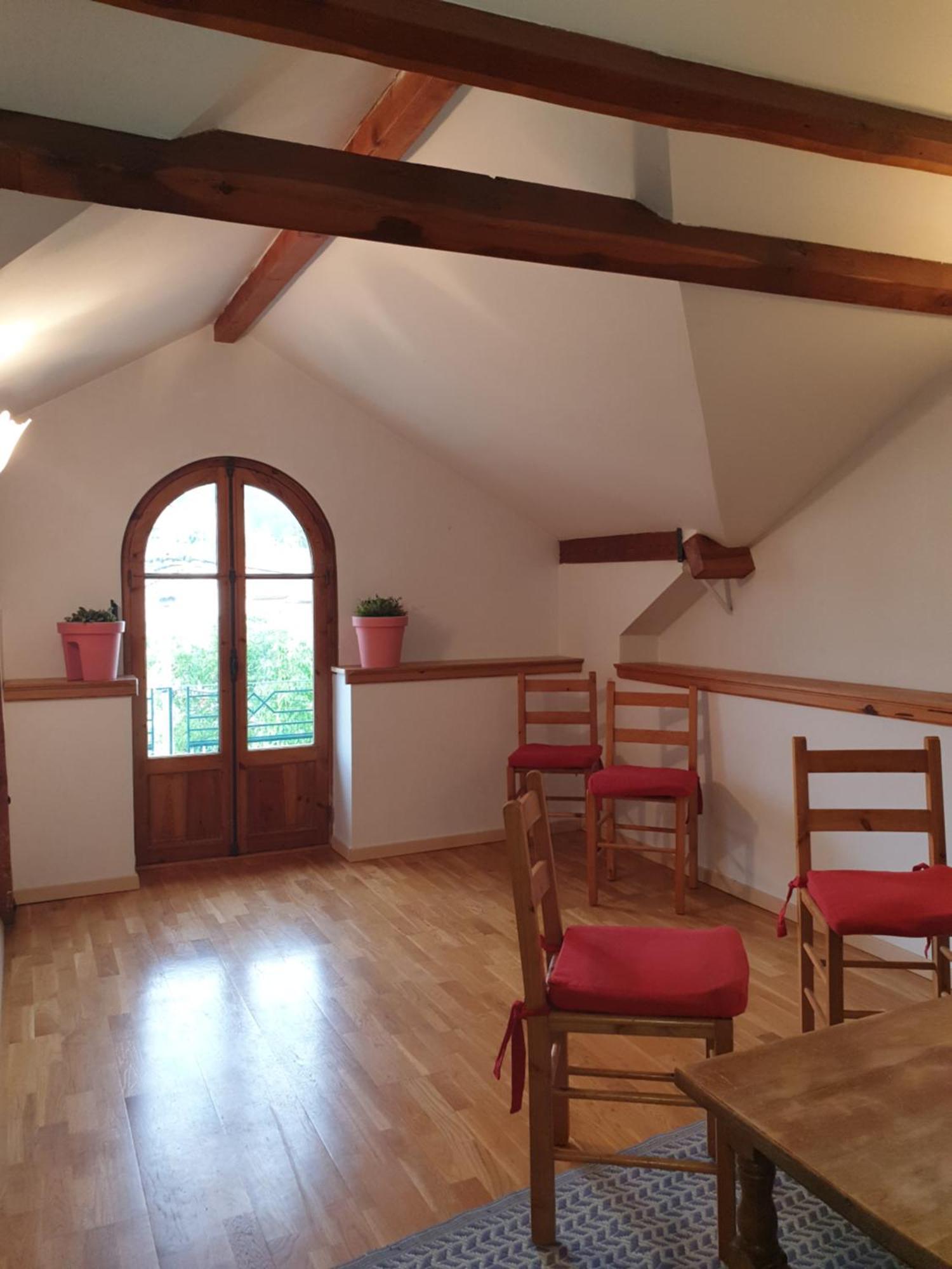 Tres Bel Appartement Avec Piscine Динь-ле-Бен Экстерьер фото